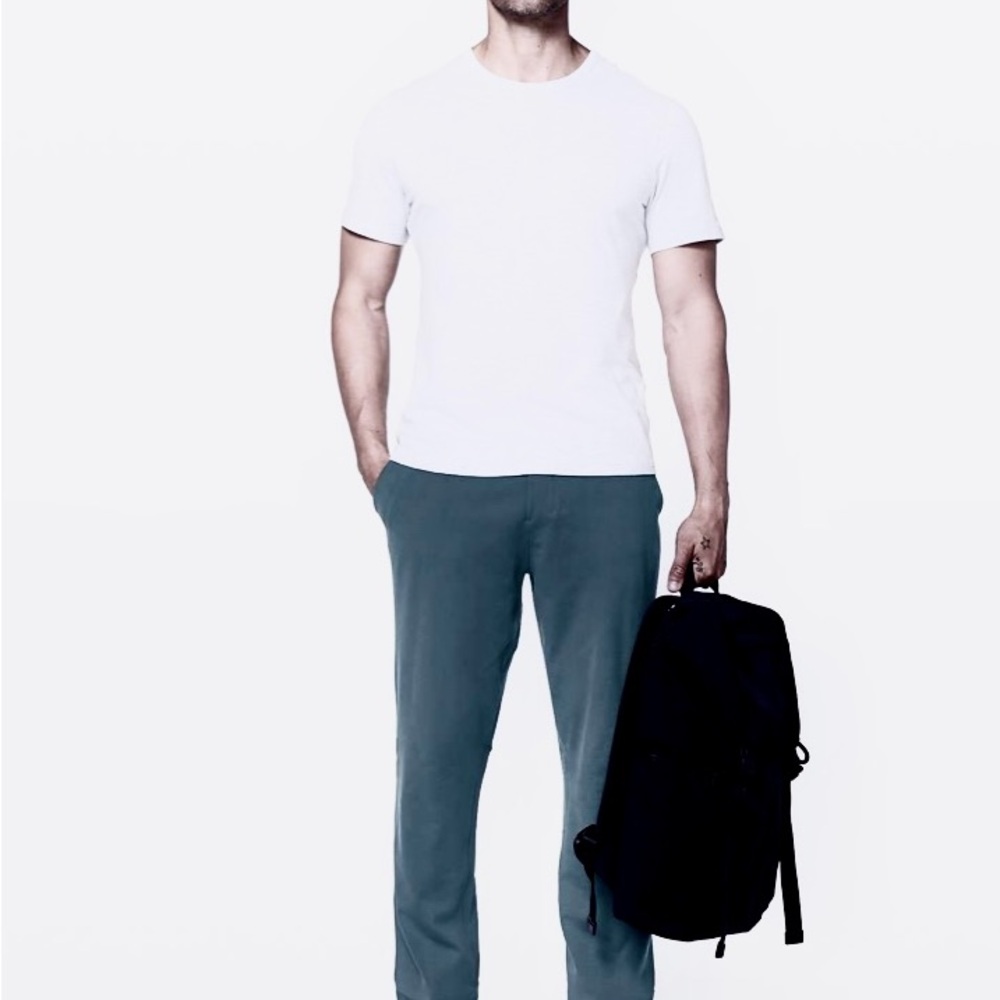 Lululemon Men's Blue Discipline Sweatpants Size L